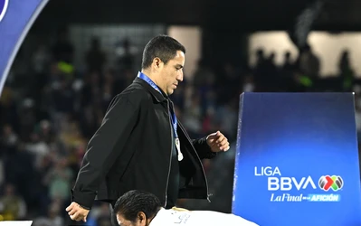 Efra&iacute;n Ju&aacute;rez deja a los Pumas tras perder la final ante Cruz Azul