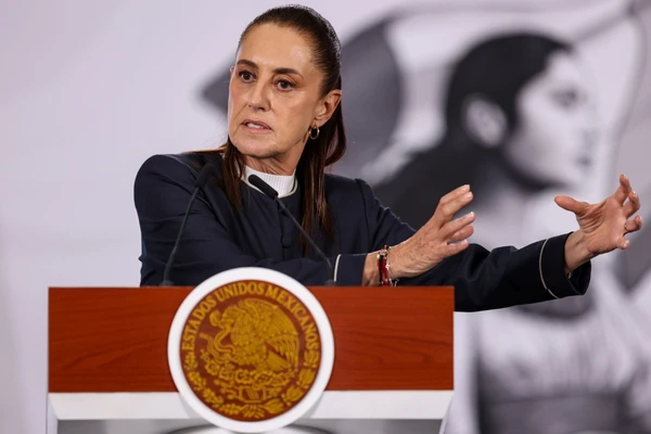 Sheinbaum corrige a Taddei por filtro a candidaturas 