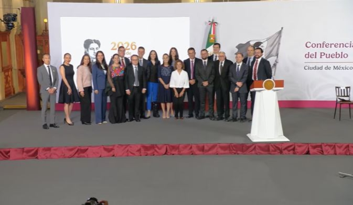 Farmacéuticas anuncian inversión de 21 mil millones en México La administración de Sheinbaum busca convertir a la industria farmacéutica en uno de los ejes industriales de su sexenio