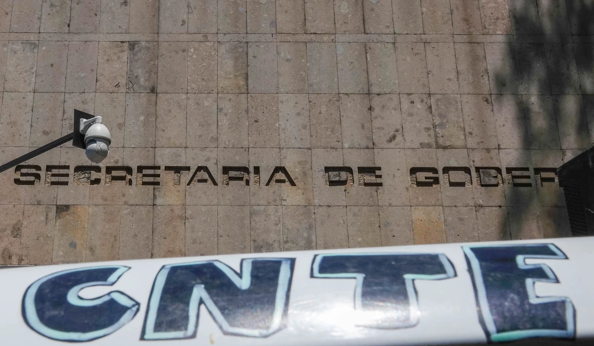 Concluye sin acuerdos mesa de negociaci&oacute;n con la CNTE en Segob