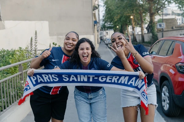 Celebraciones por el título del PSG dejan cientos de detenidos en Francia