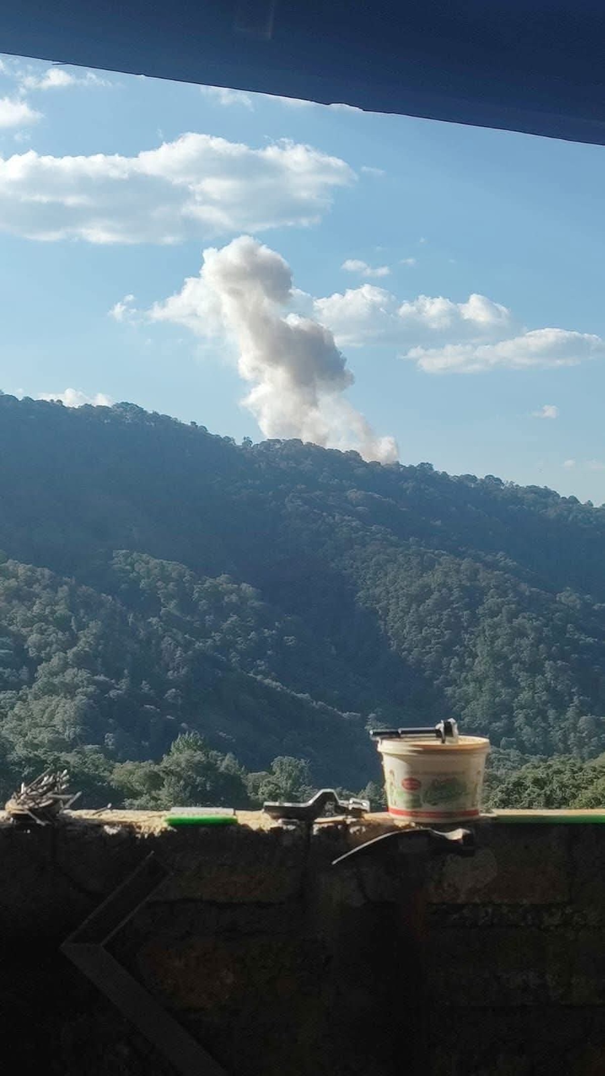 Explosión en Huixquilucan habría ocurrido en un presunto polvorín clandestino Explosión en Huixquilucan habría ocurrido en un presunto polvorín clandestino.