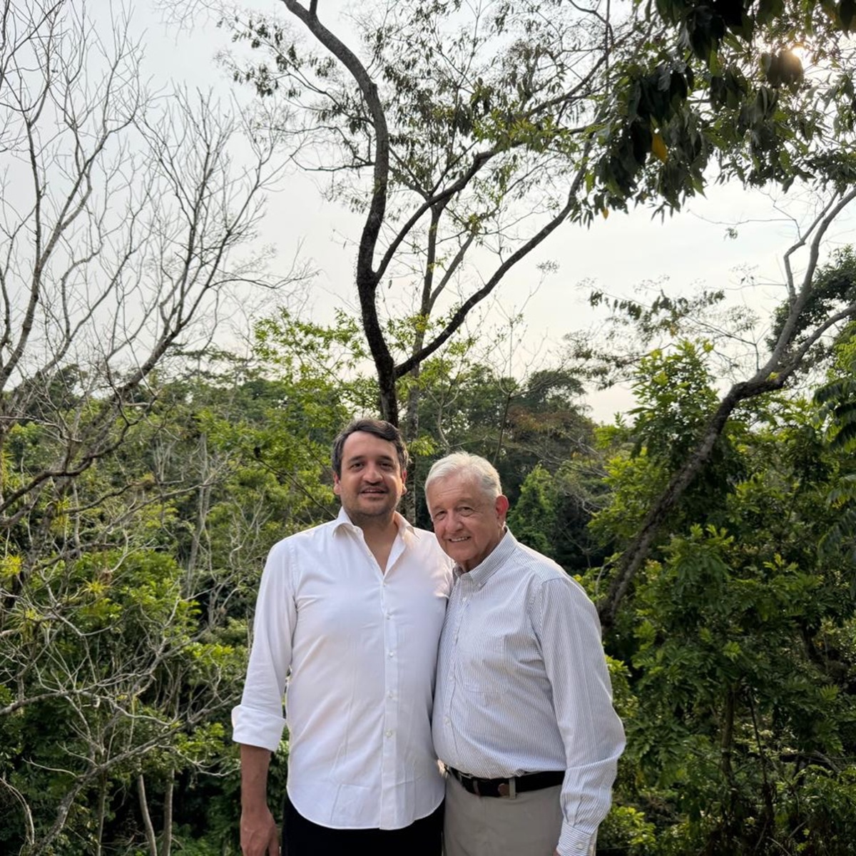 Soy hijo de quienes lucharon por su pueblo: Andy López Beltrán publica imagen junto a AMLO Soy hijo de quienes lucharon por su pueblo: Andy López Beltrán.