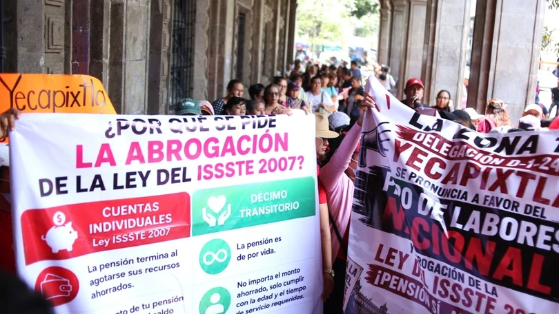 Estas son las principales demandas de la Coordinadora Nacional de Trabajadores de la Educaci&oacute;n. Foto: Cuartoscuro