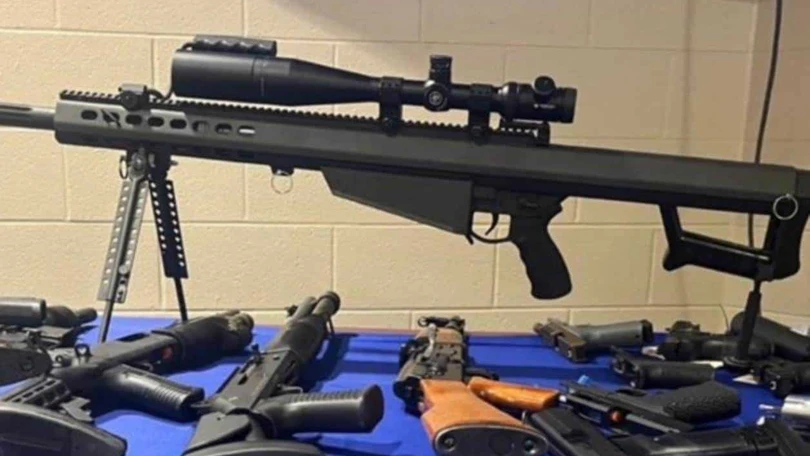 EU presume decomiso de rifle Barrett .50 ligado a red de tráfico hacia México Autoridades estadounidenses interceptaron un rifle Barrett .50 durante una investigación sobre tráfico ilegal de armas con destino a México.