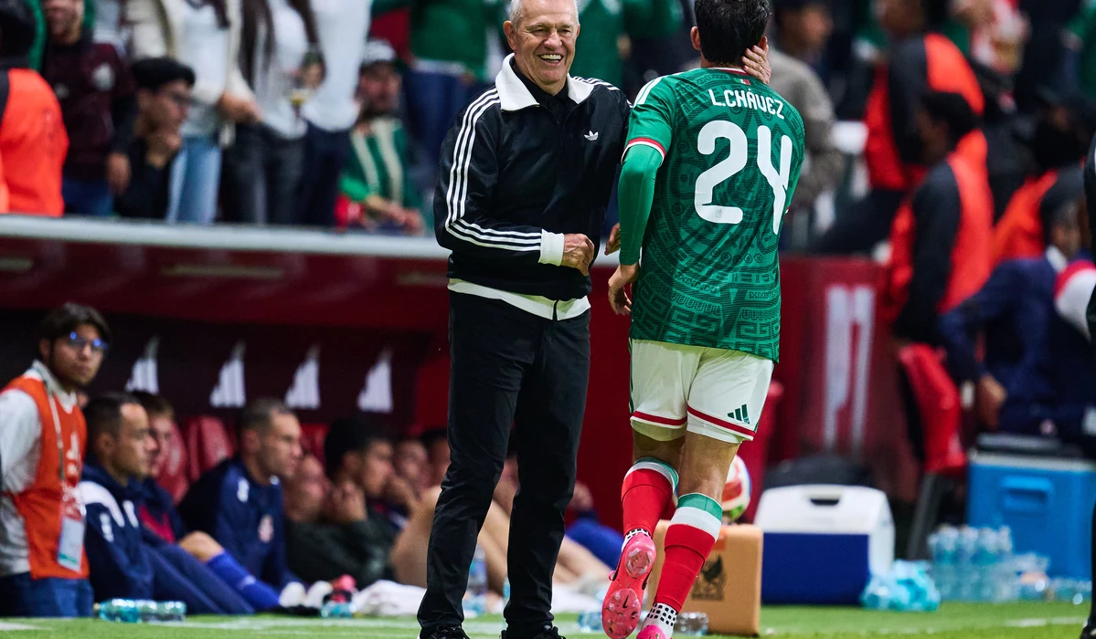 M&eacute;xico se despidi&oacute; con goleada ante Serbia en Toluca y cerr&oacute; invicto su preparaci&oacute;n para el Mundial