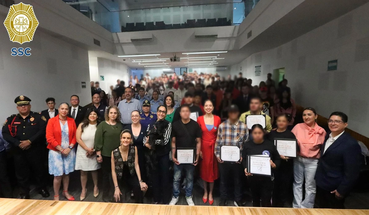 106 j&oacute;venes concluyen programa de reinserci&oacute;n social