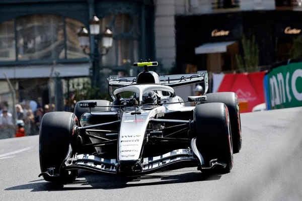 F1 en Mónaco: Bajo investigación, punto de Checo Pérez