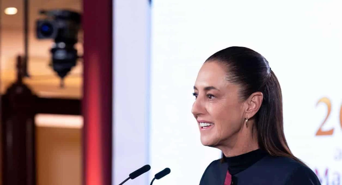 Sheinbaum vincula huachicol fiscal con García Luna La presidenta Claudia Sheinbaum defendió la estrategia contra el huachicol fiscal y retomó el caso García Luna para cuestionar a la oposición.