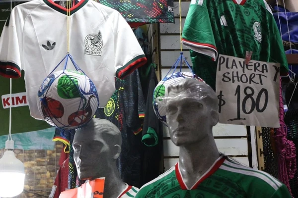 Operativo contra piratería en CDMX asegura más de 6 millones de pesos
