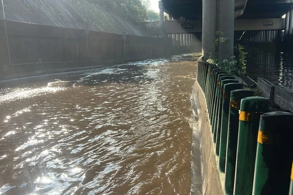 Lluvia tras la inauguración del Mundial deja caos vial, árboles caídos y más incidentes en la CDMX