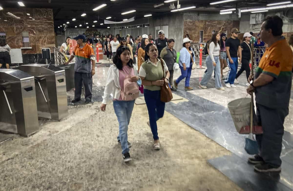 Cierre de estaciones del Metro rumbo al Zócalo Al menos 5 estaciones de la Línea 2 del Metro permanecen sin servicio. Hay 2 nuevas. Foto: Cuartoscuro