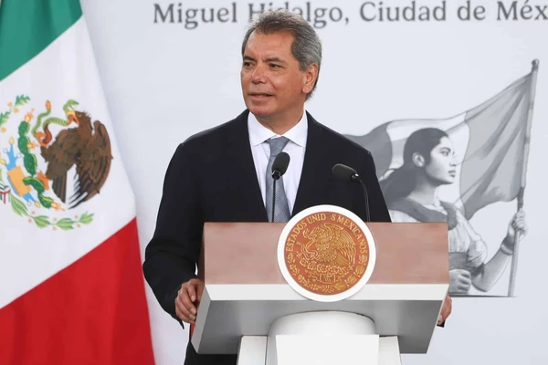 Hacienda descarta recursos para atender principal demanda de la CNTE