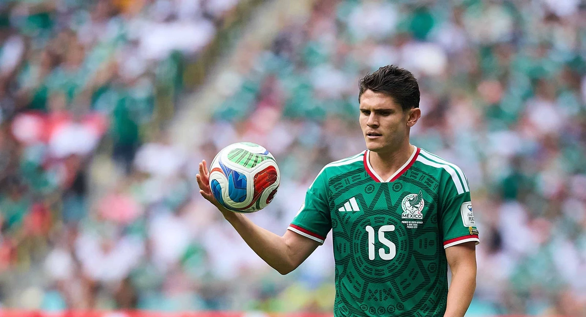 Debemos ser más contundentes, Israel Reyes consideró que México se quedó corto Israel Reyes Romero, futbolista mexicano. MexSpot.