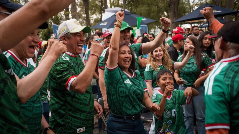 Antes fueron botellas de PET, ahora son las playeras de la Selección Mexicana Cuartoscuro