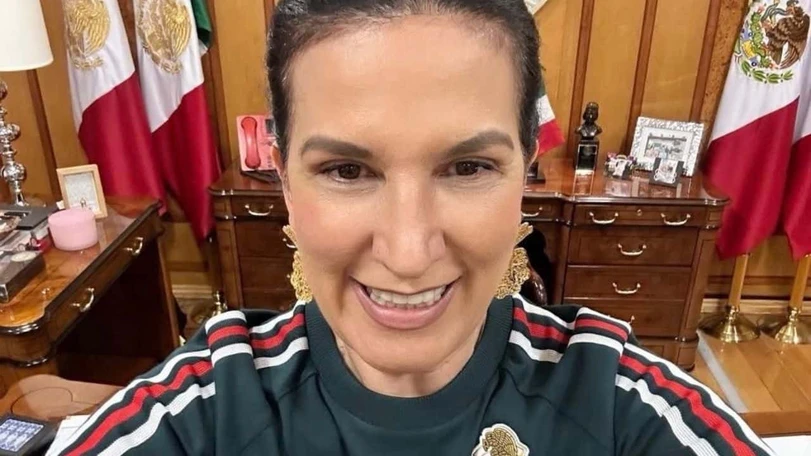 Kenia López exige seguridad en México con o sin Mundial La presidenta de la Cámara de Diputados vio el partido México-Sudáfrica desde la Cámara de Diputados Foto: @kenialopezr