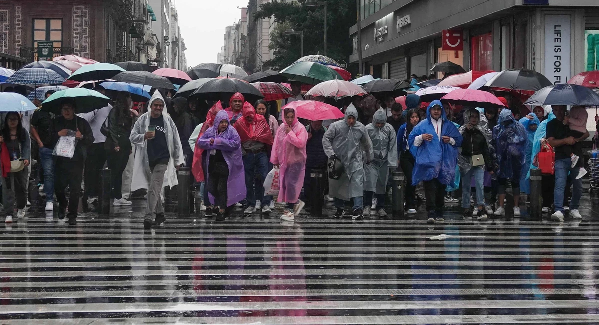 Lluvias en CDMX: Prevén tarde de tormentas eléctricas y granizo para este viernes Lluvias para este Viernes 12 de Junio. Cuartoscuro.