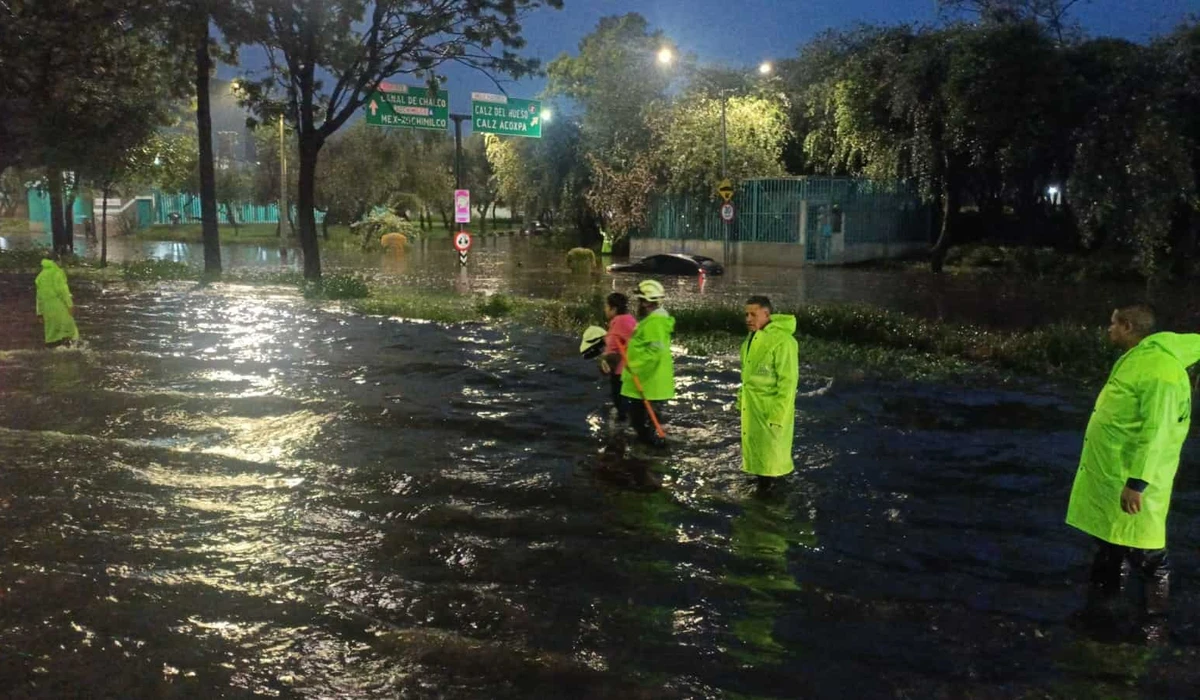 Lluvias provocan fuertes inundaciones al sur de la CDMX