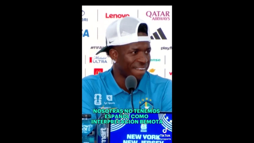 Critican a la FIFA por solo permitir preguntas en inglés durante el Mundial 2026 Los representantes de la FIFA han informado que no se permite hacer preguntas en ingles en los encuentros de la prensa y jugadores. Foto: Captura de pantalla
