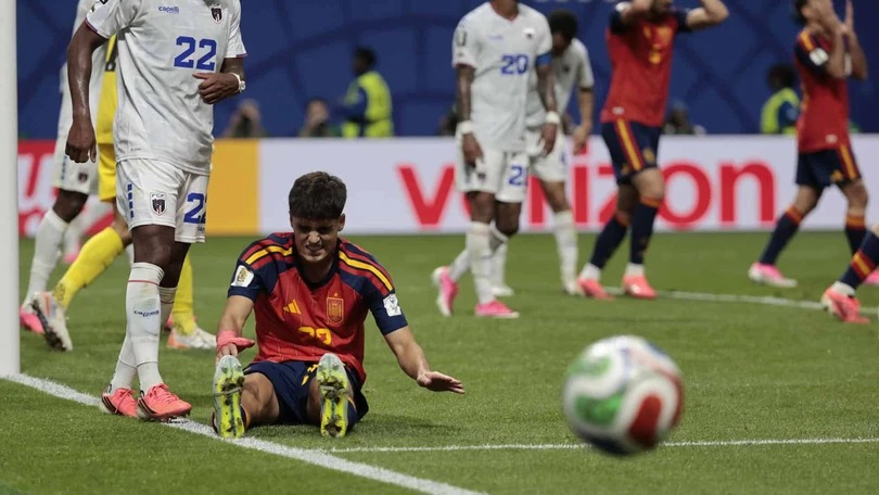 España se atascó y solo sacó un empate con Cabo Verde EFE