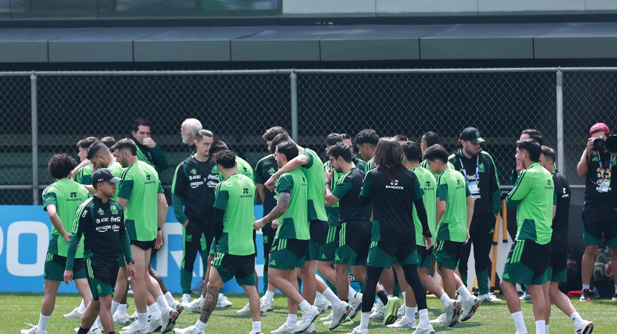 Selección Mexicana: la última práctica en el CAR bajo lluvia previo a viaje a GDL La Selección Mexicana se prepara para su segundo partido en el Mundial 2026. Foto: Mexsport