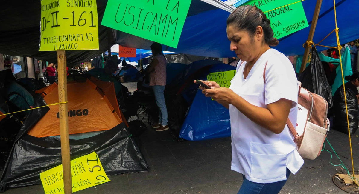 CNTE acepta volver a diálogo con Segob, pero exige una nueva propuesta del gobierno CNTE anuncia volver a diálogo con gobierno. Foto: Cuartoscuro.