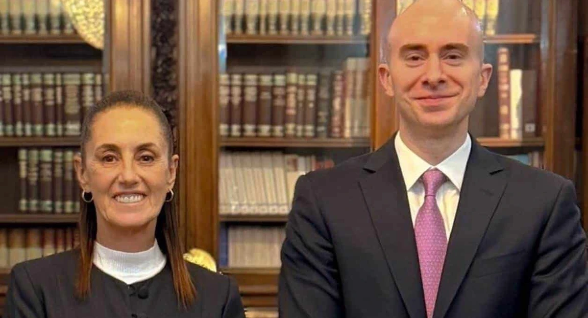 Carlos Torres Rosas asume la dirección de Nafin y Bancomext Carlos Torres Rosas agradeció a la presienta Claudia Sheinbaum por la confianza y el privilegio de servir. Foto: @carlosgtorres_