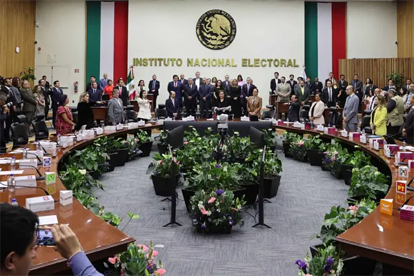 INE multa con 4.8 mdp a organizaciones que quieren ser partidos pol&iacute;ticos 