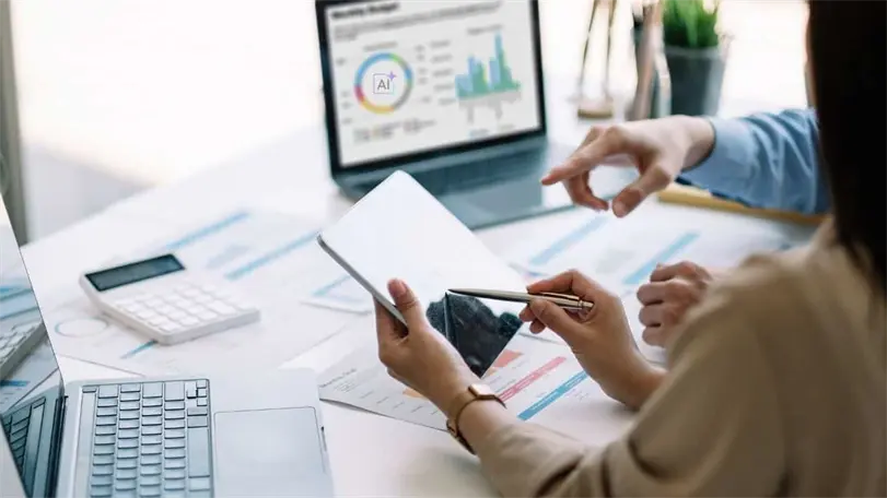 Santander pone a la IA en el centro de su estrategia y proyecta resultados récord Santander pone a la IA en el centro de su estrategia y proyecta resultados récord