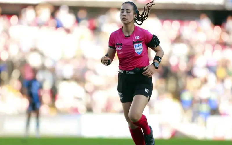 Katia Itzel, la primera mujer &aacute;rbitro en la Copa del Mundo 2026
