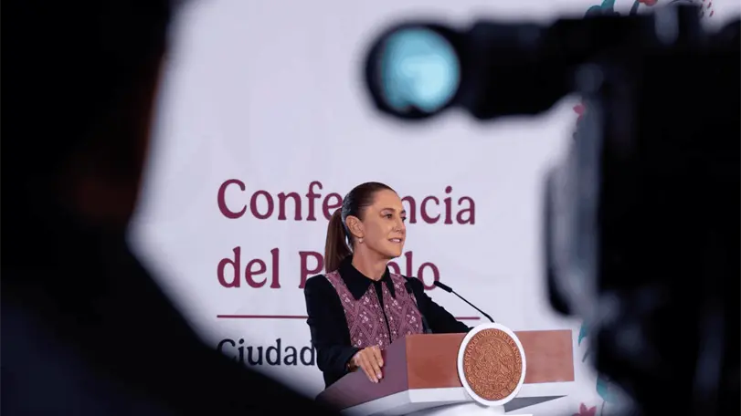 Incautación de armas en Arizona refuerza reclamo de México a EU Claudia Sheinbaum pidió a Estados Unidos ampliar los operativos contra el tráfico ilegal de armas hacia México. Foto: Presidencia