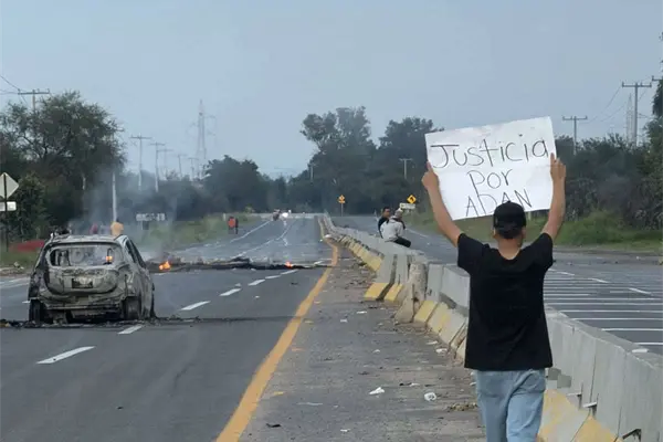 Adán muere en ataque armado; familia denuncia agresión de uniformados y alteración de escena