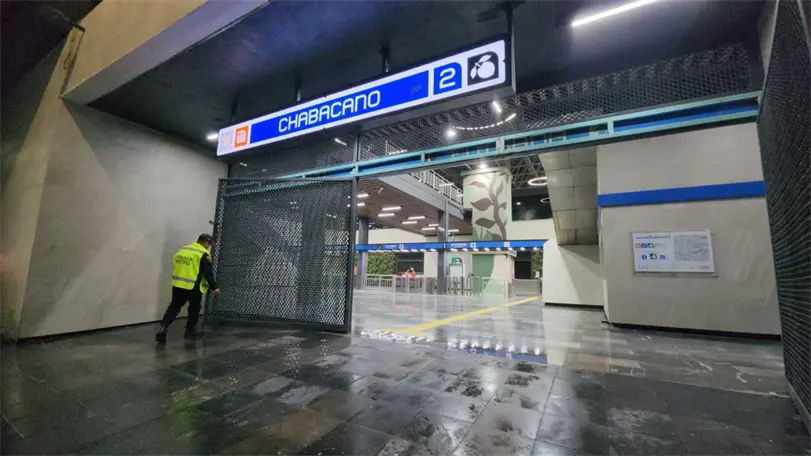 Reabre estación Chabacano de la Línea 2 del Metro La mañana de este martes 23 de junio se reaperturó la estación Chabacano de la Línea 2 del Metro. Foto: X @AdrianRubalcava
