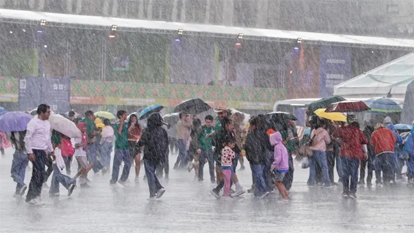 Se esperan lluvias fuertes esta tarde en CDMX. Foto: Ovaciones