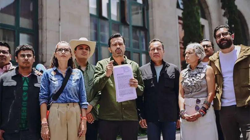Jorge Álvarez Maynez impugna reforma electoral en Michoacán El dirigente de MC acudió a la Suprema Corte. Foto: Movimiento Ciudadano.