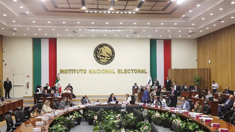 ¿Qué organizaciones podrían quedarse sin registro como partido? El INE detectó estas irregularidades El Instituto Nacional Electoral resolverá le jueves si hay nuevos partidos. Foto: INE.