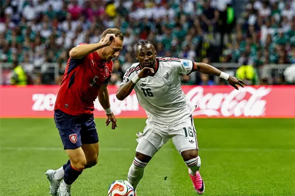 Juli&aacute;n Qui&ntilde;ones es primer mexicano con dos goles en un mismo Mundial desde Chicharito Hern&aacute;ndez en 2010