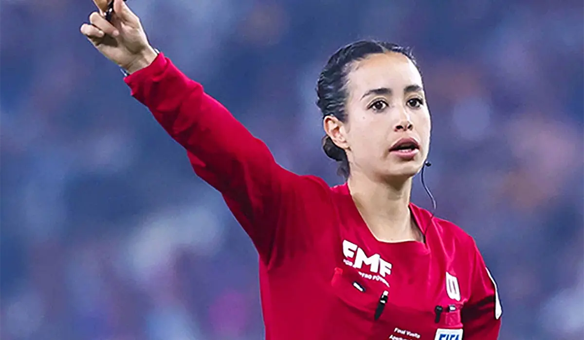 Katia Itzel Garc&iacute;a har&aacute; historia como &aacute;rbitra central en el Mundial
