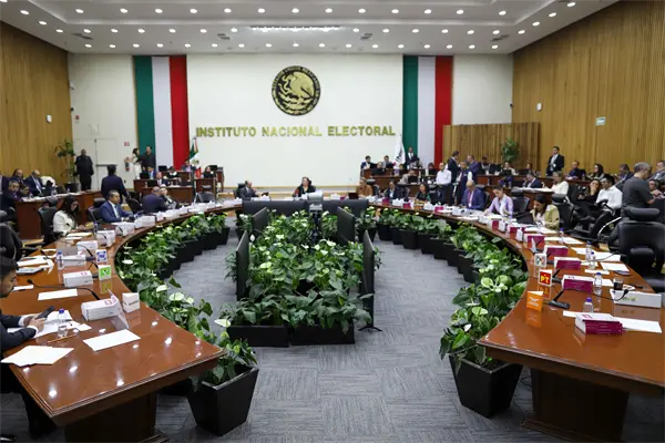 INE aprueba el registro a Somos M&eacute;xico y PAZ para ser partidos pol&iacute;ticos