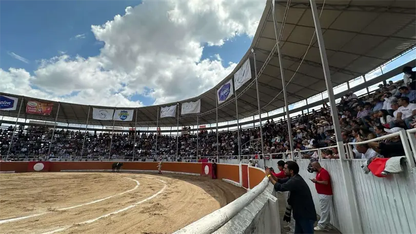 La corrida de San Juan del R&iacute;o formaba parte de la programaci&oacute;n y su posible cancelaci&oacute;n hab&iacute;a generado inquietud. Foto: NTR Toros