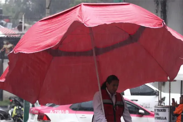 Lluvias en CDMX: Alcald&iacute;as con alerta roja por Protecci&oacute;n Civil