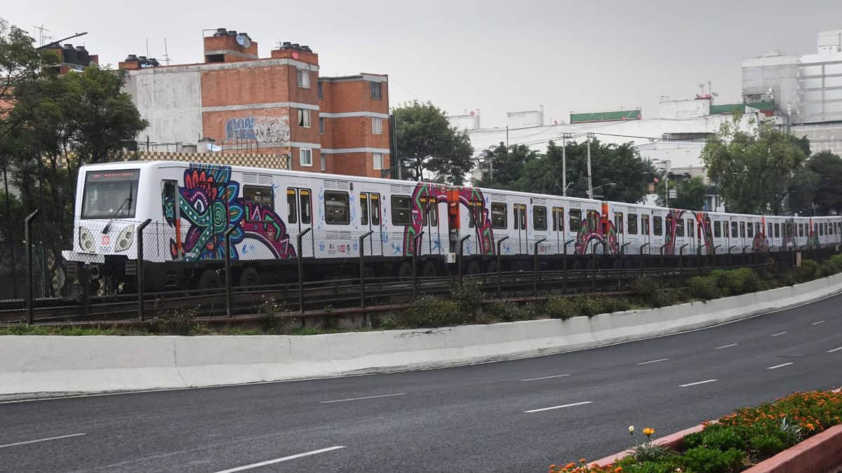 Horarios y rutas especiales del Metro y MB por partido México vs Ecuador Horarios y rutas especiales del Metro y MB por partido México vs Ecuador