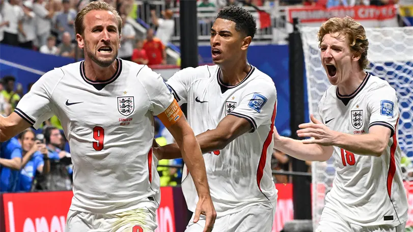 Inglaterra viene al Azteca: Kane salvó a los ingleses con un doblete y logró remontada sobre Congo Harry Kane mantuvo viva a Inglaterra quien será el próximo rival de México. Foto: MexSport