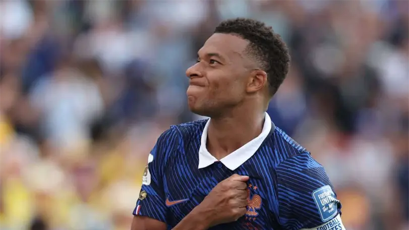 Uno de los favoritos es el franc&eacute;s Mbapp&eacute; quien lleva seis anotaciones en lo que va del Mundial. Foto; @KMbappe