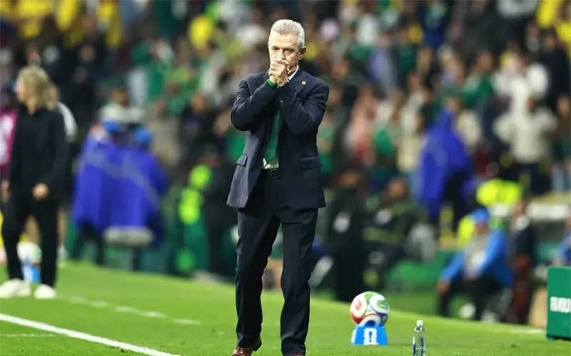 México merecía una noche como esta; Javier Aguirre festeja el pase a octavos y nacimiento de su tercer nieto
