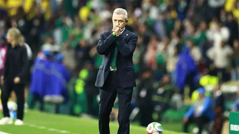 México merecía una noche como esta; Javier Aguirre festeja el pase a octavos y nacimiento de su tercer nieto Foto: MexSport