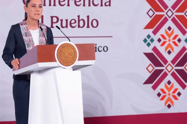 Rechaza Sheinbaum alerta de Reino Unido: "Es seguro viajar a México"