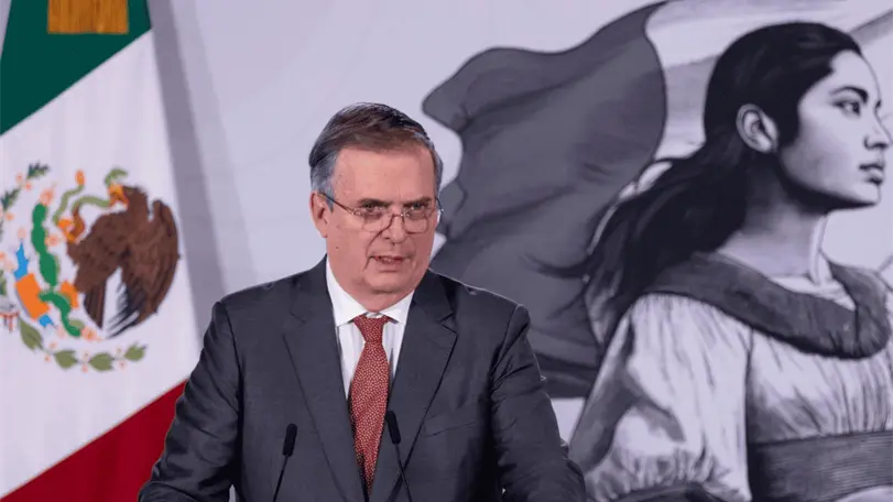 Ebrard prevé que revisión del T-MEC impulse más inversiones Marcelo Ebrard explicó que la revisión anual del T-MEC buscará fortalecer la producción regional y dar mayor certidumbre a la inversión. Foto: Captura de pantalla Youtube @Gobierno de México