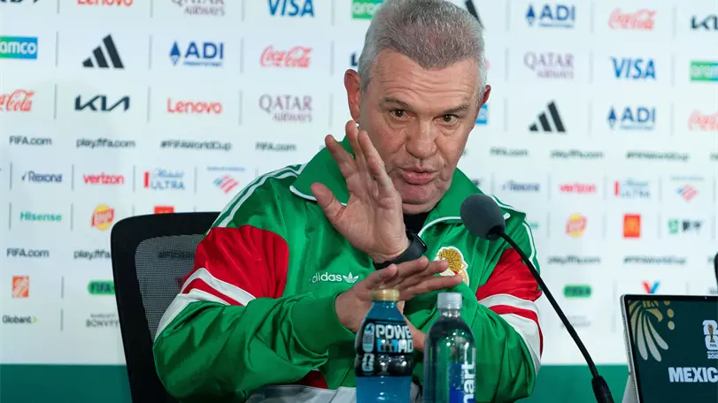 Javier Aguirre se enojó por cambio de horario ante Inglaterra Estoy encabronado. Foto: Cuartoscuro.