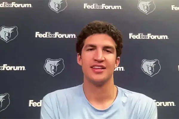 Karim L&oacute;pez y el estr&eacute;s por ser elegido m&aacute;s tarde de lo esperado en el NBA Draft 2026: "Se equivocaron"